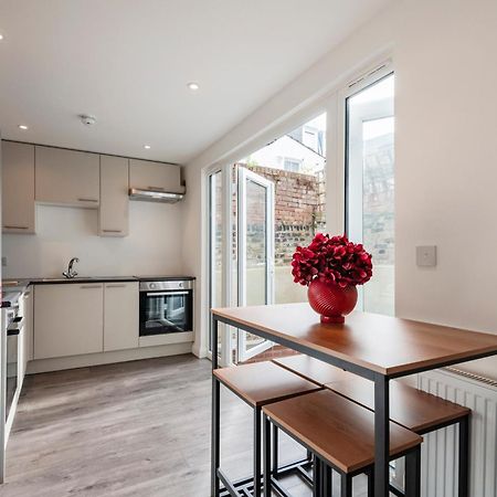 Fulham Studio Apartments Лондон Экстерьер фото