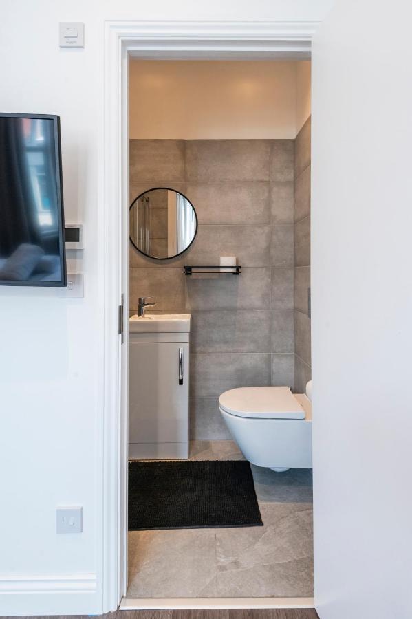 Fulham Studio Apartments Лондон Экстерьер фото