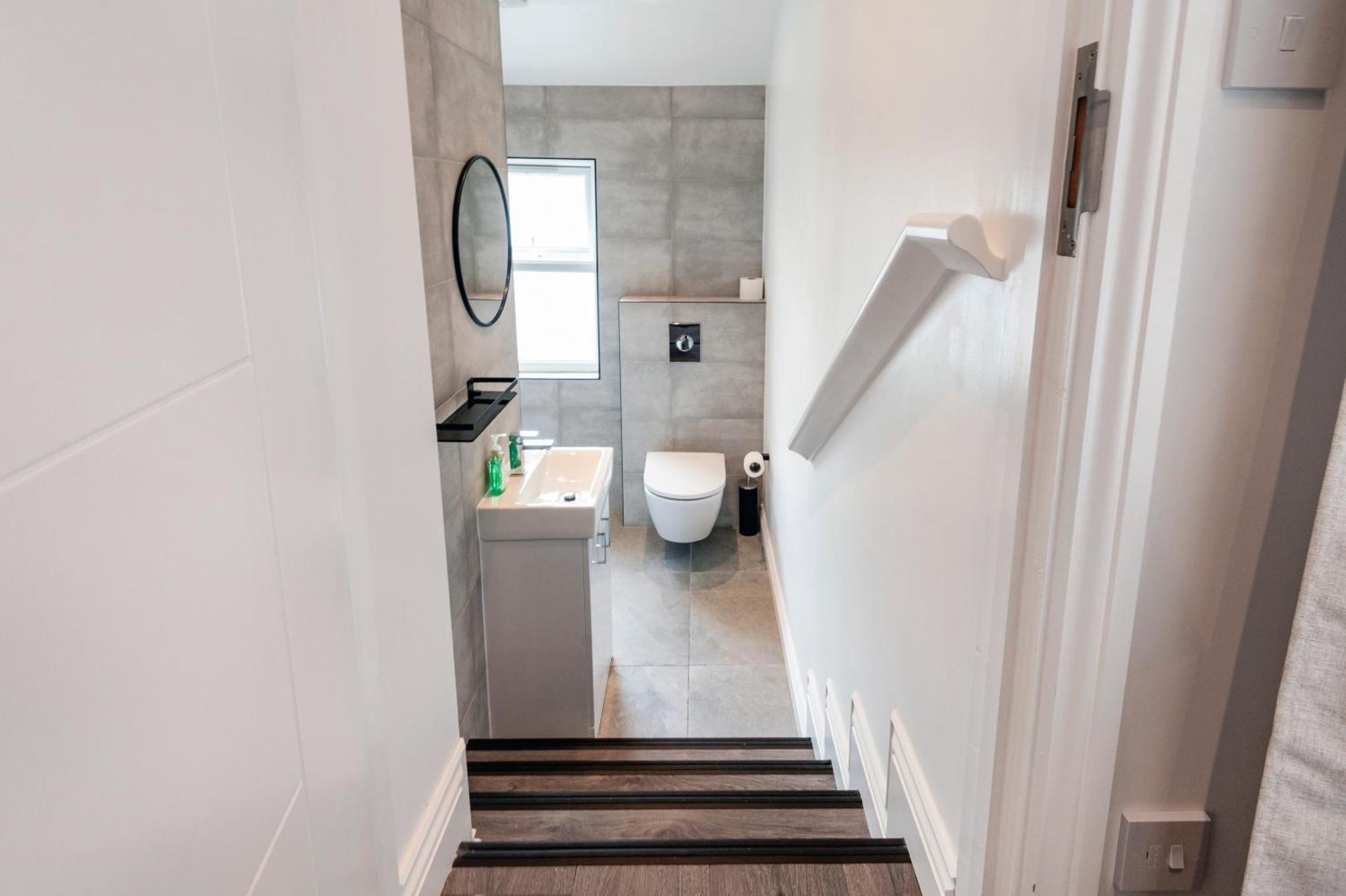 Fulham Studio Apartments Лондон Экстерьер фото