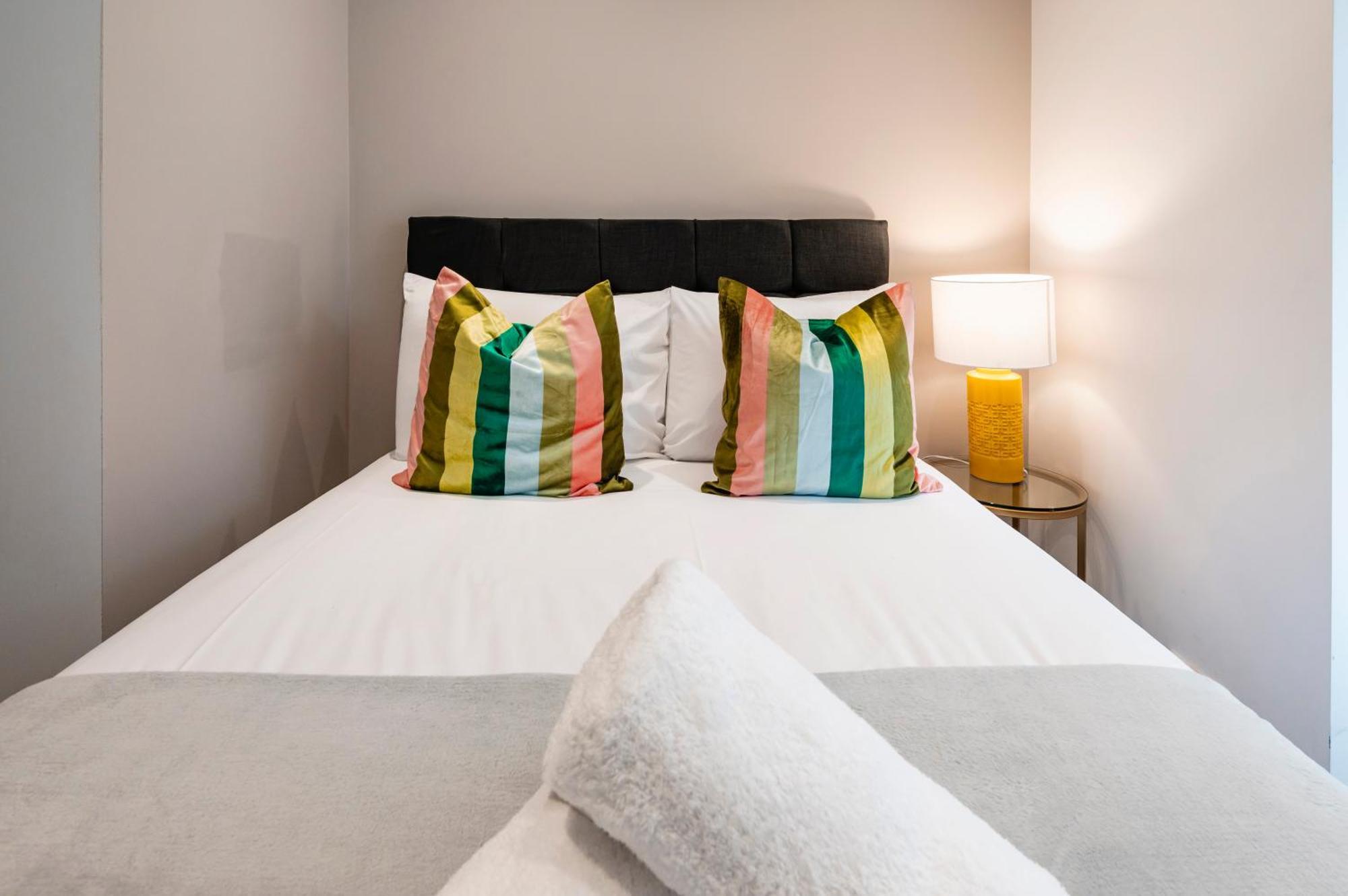 Fulham Studio Apartments Лондон Экстерьер фото