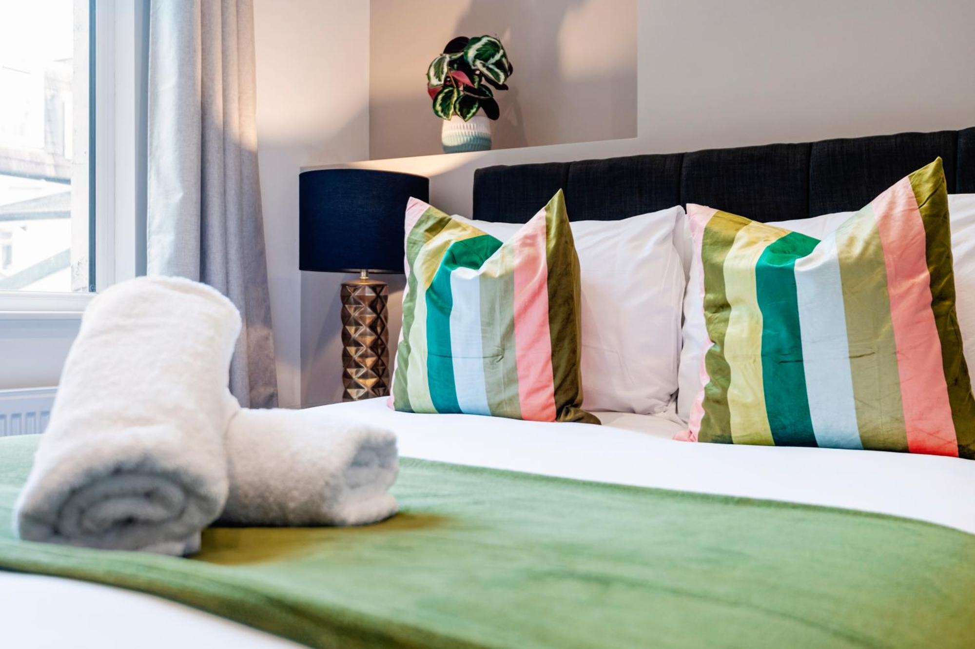 Fulham Studio Apartments Лондон Экстерьер фото