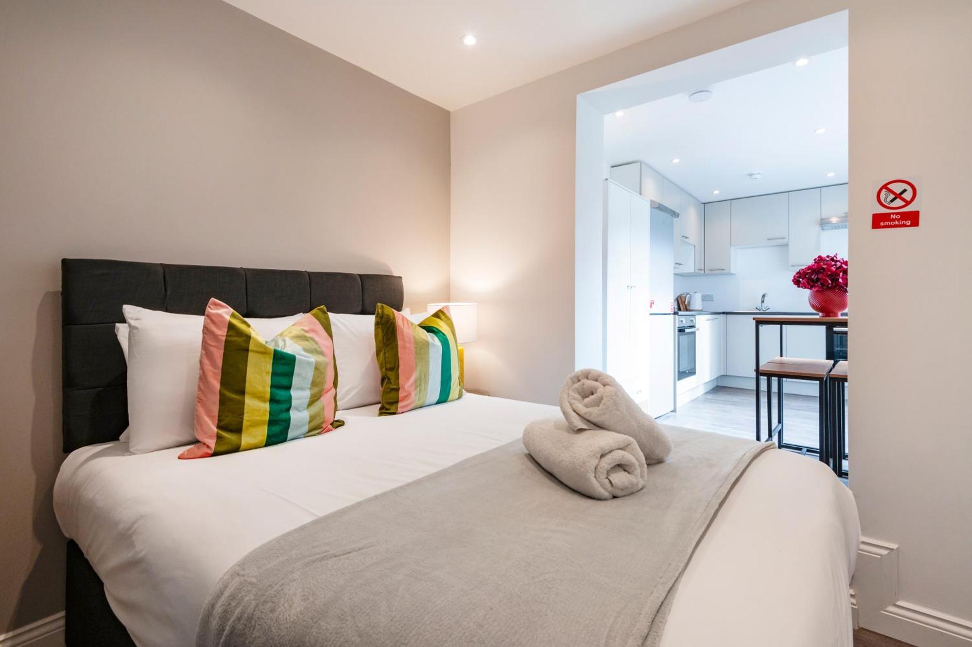 Fulham Studio Apartments Лондон Экстерьер фото