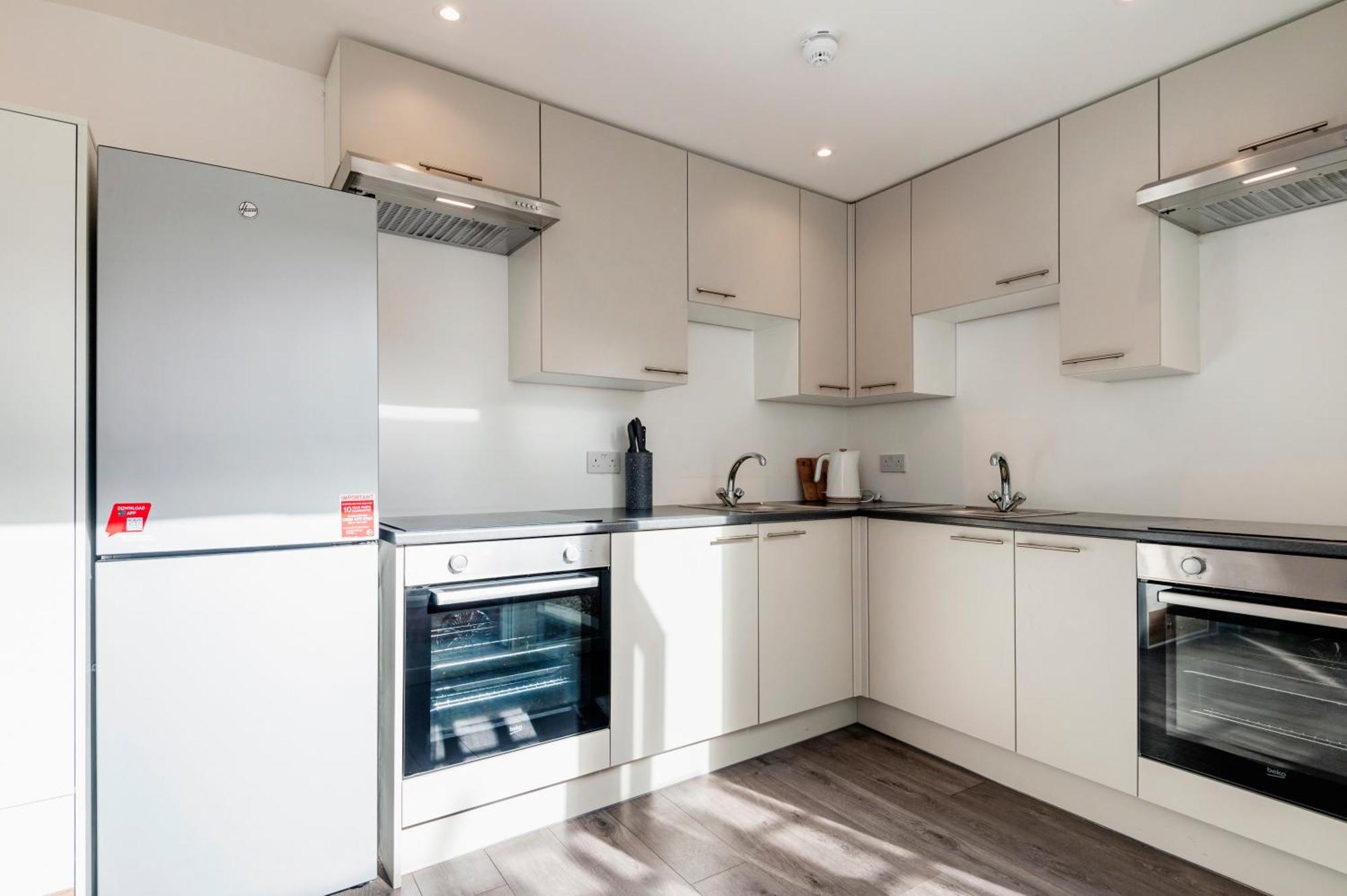 Fulham Studio Apartments Лондон Экстерьер фото